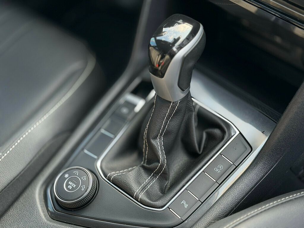 2023 Volkswagen Tiguan 2.0T SE R-Line Black 4MOTION - 22984428 - 26