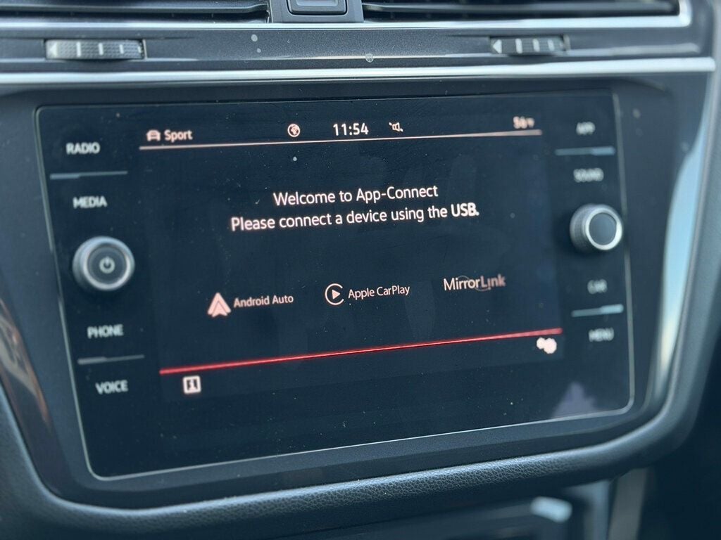 2023 Volkswagen Tiguan 2.0T SE R-Line Black 4MOTION - 22984428 - 29