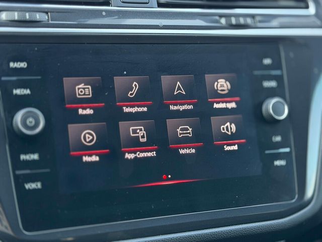 2023 Volkswagen Tiguan 2.0T SE R-Line Black 4MOTION - 22984428 - 33