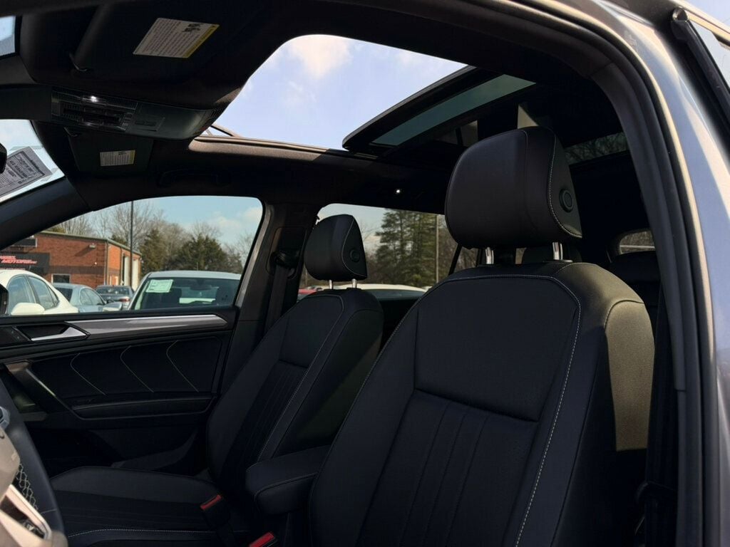 2023 Volkswagen Tiguan 2.0T SE R-Line Black 4MOTION - 22984428 - 34