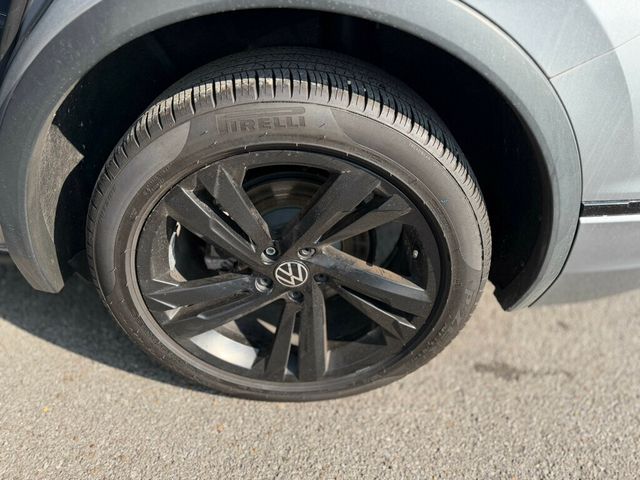 2023 Volkswagen Tiguan 2.0T SE R-Line Black 4MOTION - 22984428 - 42