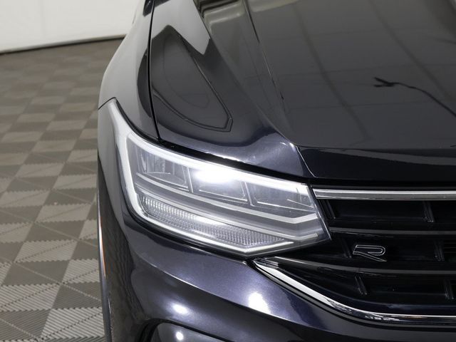 2023 Volkswagen Tiguan 2.0T SE R-Line Black 4MOTION - 22943636 - 13
