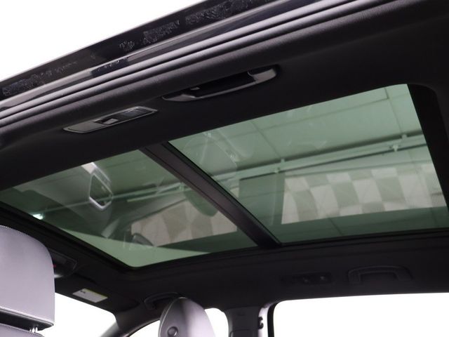 2023 Volkswagen Tiguan 2.0T SE R-Line Black 4MOTION - 22943636 - 20