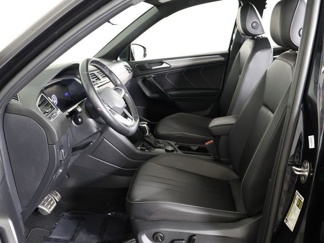 2023 Volkswagen Tiguan 2.0T SE R-Line Black 4MOTION - 22943636 - 29