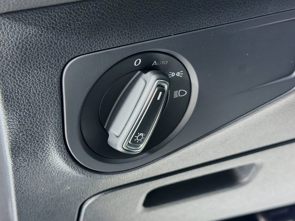 2023 Volkswagen Tiguan 2.0T SE R-Line Black 4MOTION - 22964426 - 9