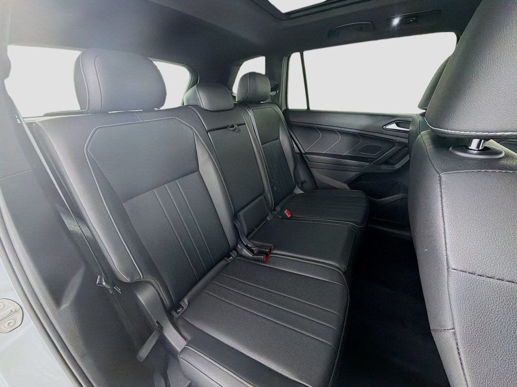 2023 Volkswagen Tiguan 2.0T SE R-Line Black 4MOTION - 22964426 - 25