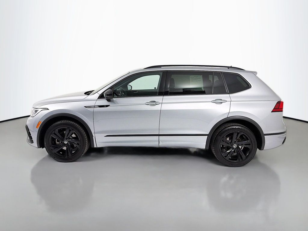 2023 Volkswagen Tiguan 2.0T SE R-Line Black 4MOTION - 22964426 - 3