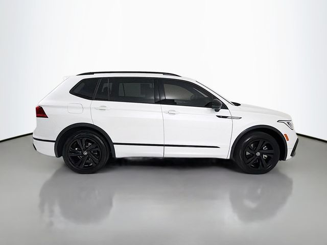2023 Volkswagen Tiguan 2.0T SE R-Line Black 4MOTION - 23022537 - 7