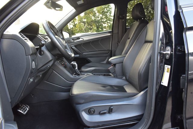 2023 Volkswagen Tiguan 2.0T SE R-Line Black FWD - 23075914 - 38