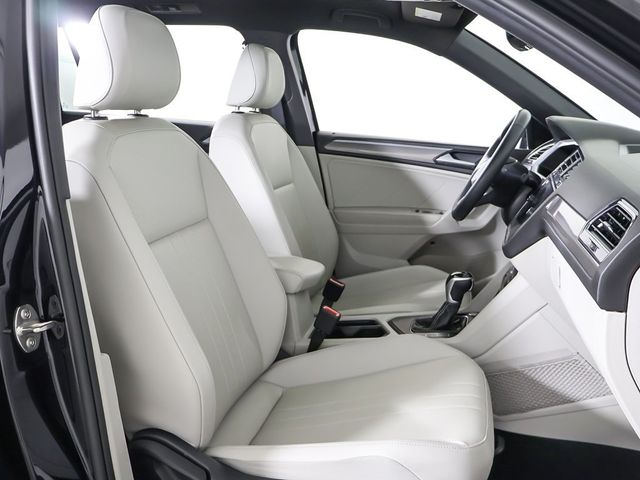 2023 Volkswagen Tiguan 2.0T SE R-Line Black FWD - 22991416 - 30