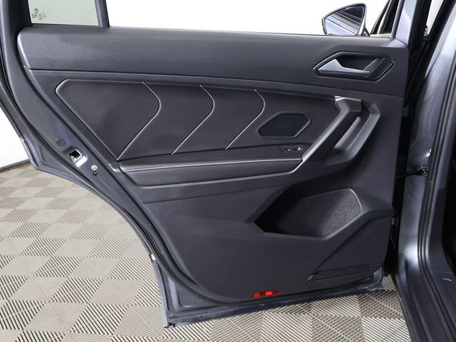 2023 Volkswagen Tiguan 2.0T SE R-Line Black FWD - 23043206 - 24