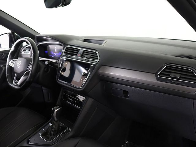 2023 Volkswagen Tiguan 2.0T SE R-Line Black FWD - 23043206 - 27