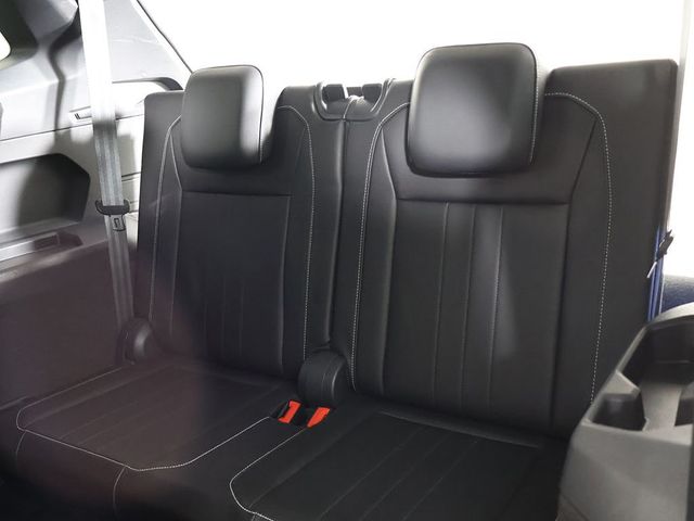 2023 Volkswagen Tiguan 2.0T SE R-Line Black FWD - 23043206 - 35