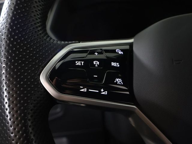2023 Volkswagen Tiguan 2.0T SE R-Line Black FWD - 23043206 - 42