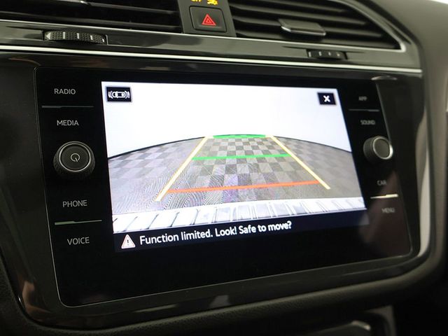 2023 Volkswagen Tiguan 2.0T SE R-Line Black FWD - 23043206 - 45