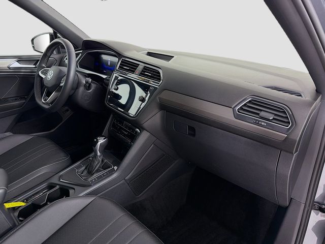 2023 Volkswagen Tiguan 2.0T SE R-Line Black FWD - 23040025 - 29