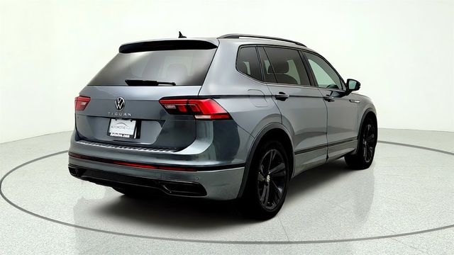 2023 Volkswagen Tiguan 2.0T SE R-Line Black FWD - 23063482 - 4