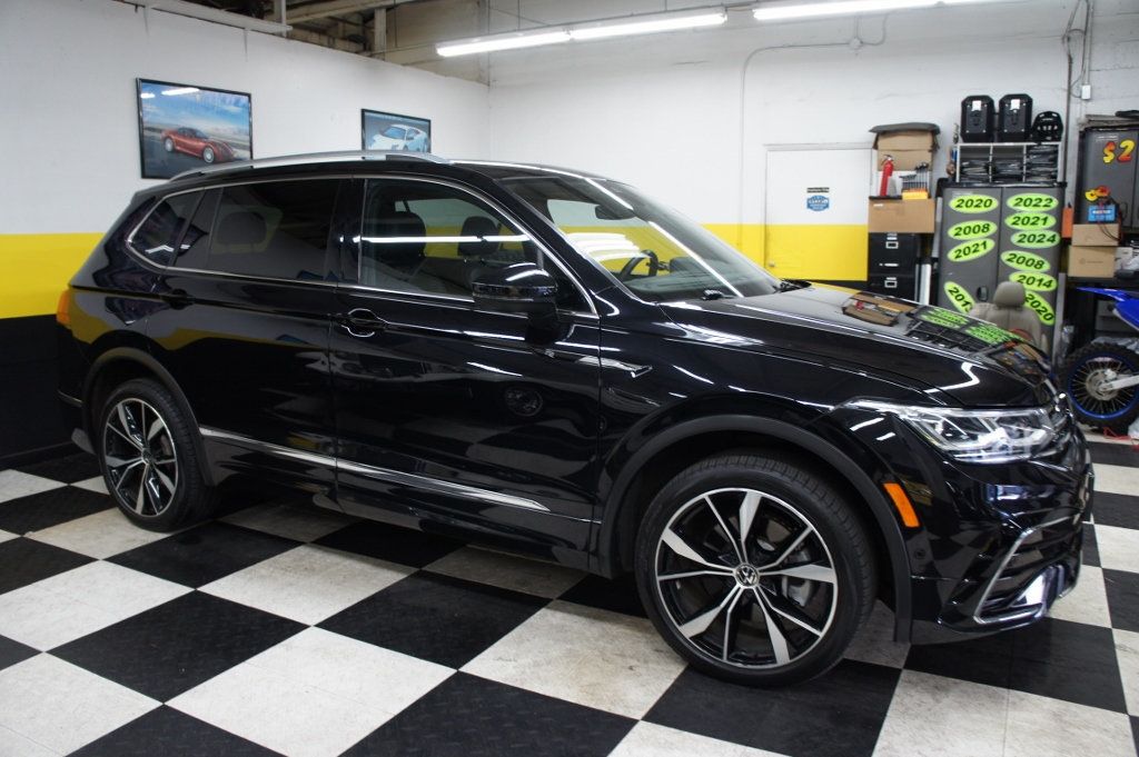 2023 Volkswagen Tiguan R-Line 4MOTION, Stunning - 22988928 - 12