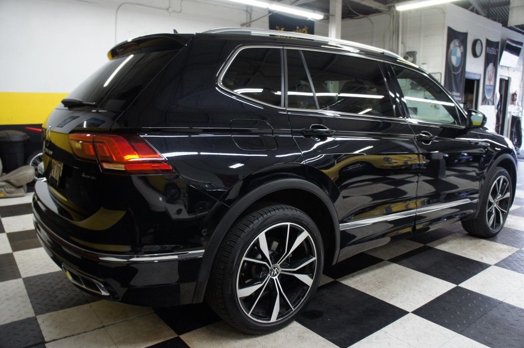 2023 Volkswagen Tiguan R-Line 4MOTION, Stunning - 22988928 - 16
