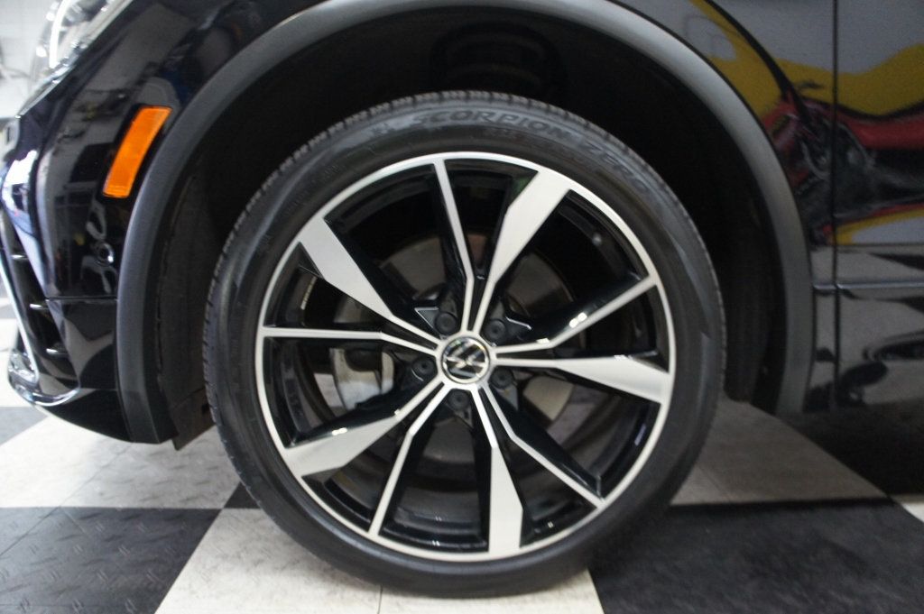 2023 Volkswagen Tiguan R-Line 4MOTION, Stunning - 22988928 - 20