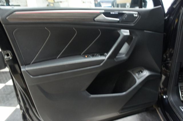2023 Volkswagen Tiguan R-Line 4MOTION, Stunning - 22988928 - 25