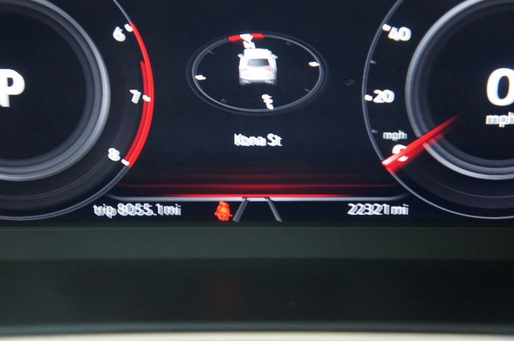 2023 Volkswagen Tiguan R-Line 4MOTION, Stunning - 22988928 - 30