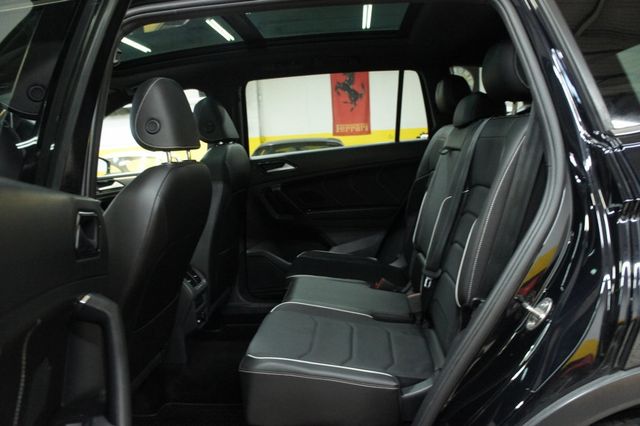 2023 Volkswagen Tiguan R-Line 4MOTION, Stunning - 22988928 - 36