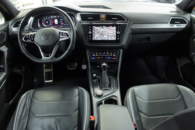 2023 Volkswagen Tiguan R-Line 4MOTION, Stunning - 22988928 - 38