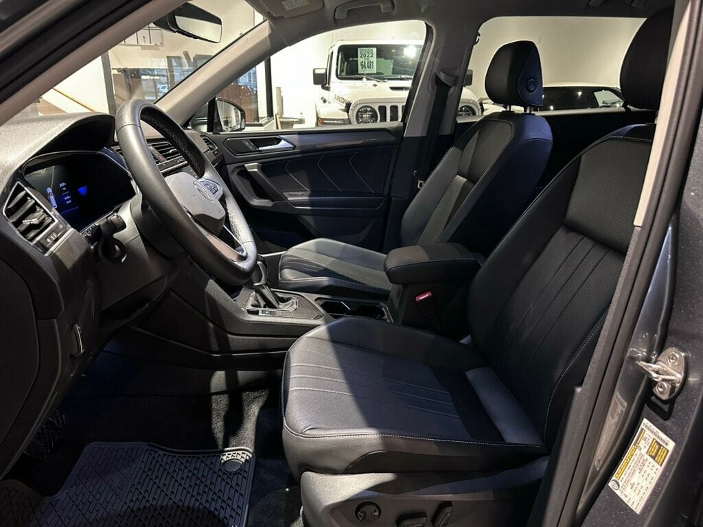 2023 Volkswagen Tiguan SE/3rdRow/AdapCruise/HtdSeats/AppleCarplay/AndroidAuto/LEDlights - 22721881 - 10