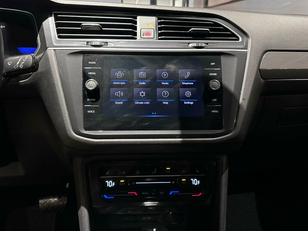 2023 Volkswagen Tiguan SE/3rdRow/AdapCruise/HtdSeats/AppleCarplay/AndroidAuto/LEDlights - 22721881 - 13