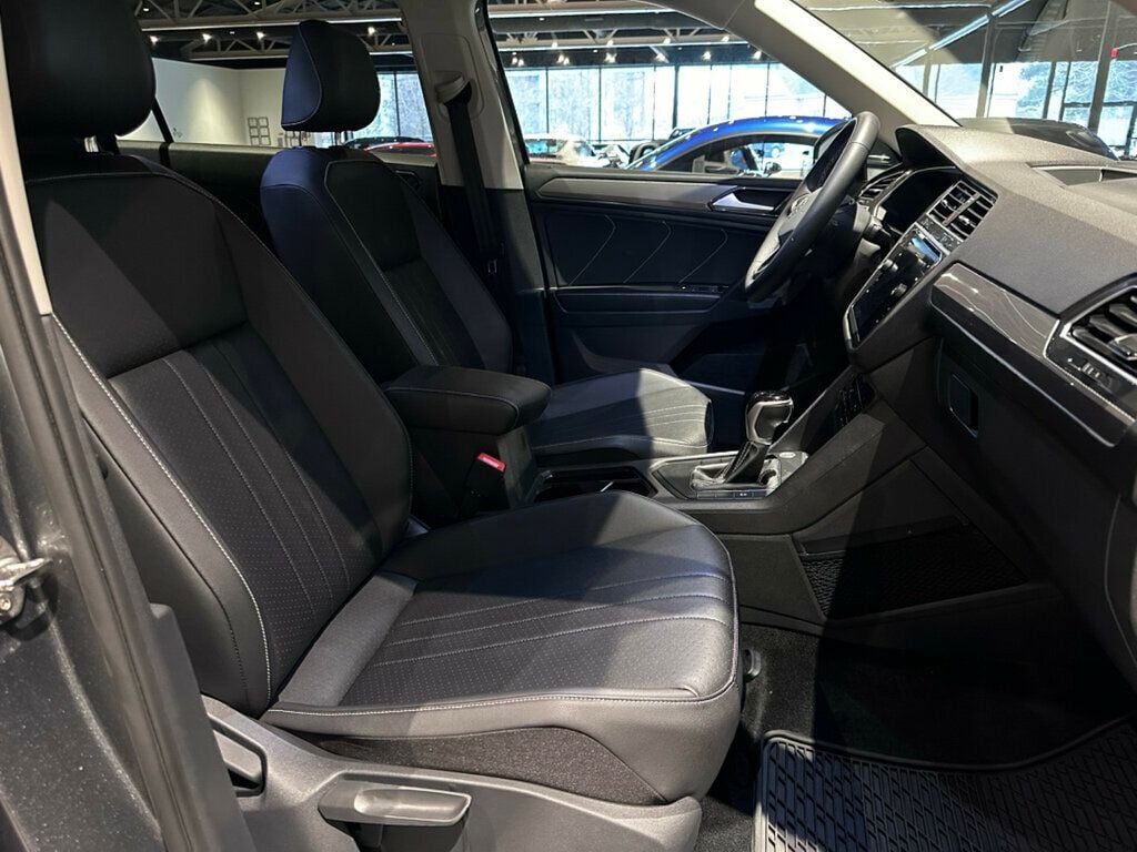 2023 Volkswagen Tiguan SE/3rdRow/AdapCruise/HtdSeats/AppleCarplay/AndroidAuto/LEDlights - 22721881 - 26