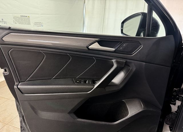 2023 Volkswagen Tiguan SE R-LINE BLACK 4 MOTION AWD - 22921611 - 14