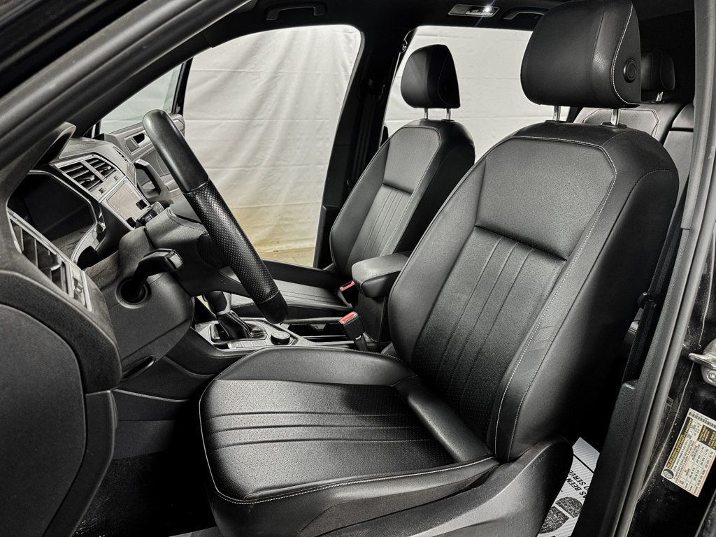 2023 Volkswagen Tiguan SE R-Line Black photo 6