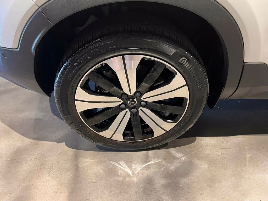2023 Volvo C40 Recharge Pure Electric Twin/AWD/Plus/360Cam/PanoRoof/HtdSeats/NAV/AppleCarplay/LaneKeep - 23023476 - 11