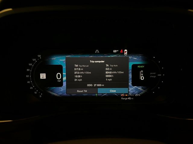 2023 Volvo C40 Recharge Pure Electric Twin/AWD/Plus/360Cam/PanoRoof/HtdSeats/NAV/AppleCarplay/LaneKeep - 23023476 - 17