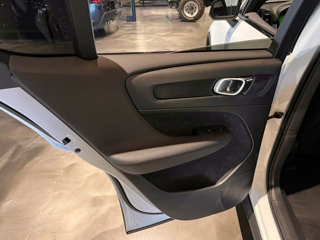 2023 Volvo C40 Recharge Pure Electric Twin/AWD/Plus/360Cam/PanoRoof/HtdSeats/NAV/AppleCarplay/LaneKeep - 23023476 - 20
