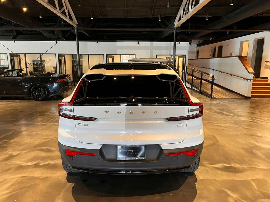 2023 Volvo C40 Recharge Pure Electric Twin/AWD/Plus/360Cam/PanoRoof/HtdSeats/NAV/AppleCarplay/LaneKeep - 23023476 - 3