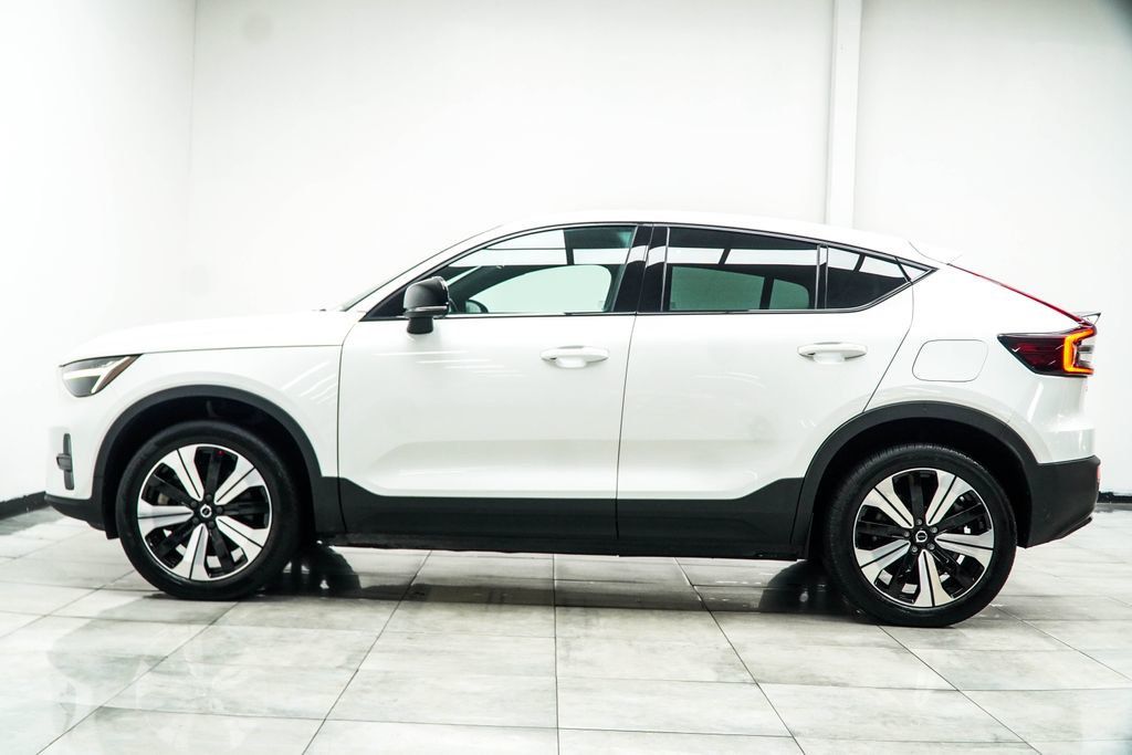 Volvo C40 photo 11