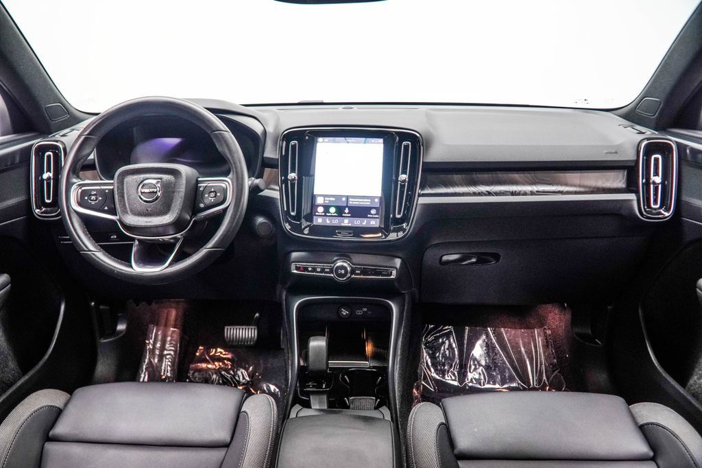 Volvo C40 photo 5