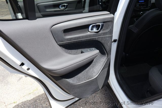 2023 Volvo C40 Recharge Pure Electric Twin eAWD Core - 23017117 - 11