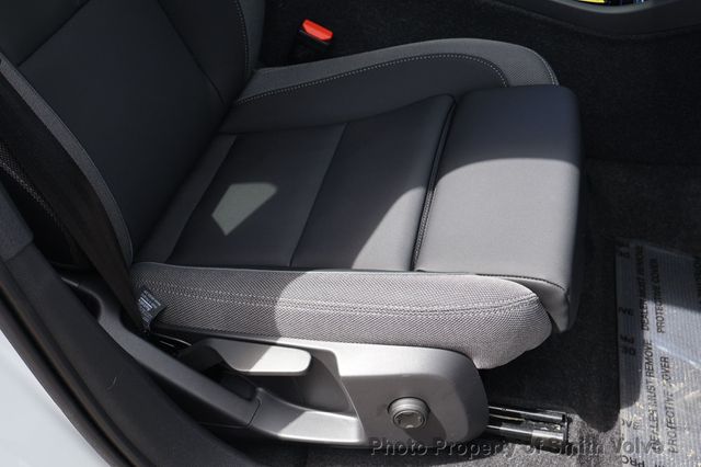 2023 Volvo C40 Recharge Pure Electric Twin eAWD Core - 23017117 - 14