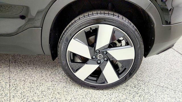 2023 Volvo C40 Recharge Pure Electric Twin eAWD Plus - 23083005 - 8