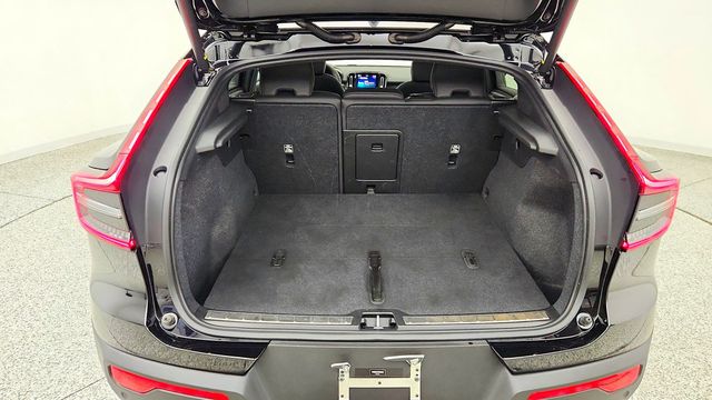 2023 Volvo C40 Recharge Pure Electric Twin eAWD Plus w/ Heat Pump & Climate Pkg - 23083005 - 20