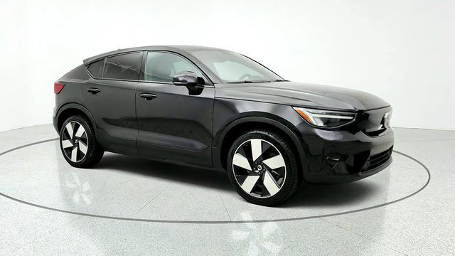 2023 Volvo C40 Recharge Pure Electric Twin eAWD Plus w/ Heat Pump & Climate Pkg - 23083005 - 2