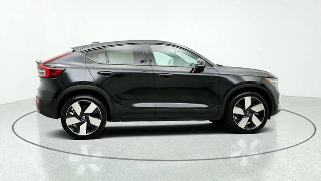 2023 Volvo C40 Recharge Pure Electric Twin eAWD Plus w/ Heat Pump & Climate Pkg - 23083005 - 3