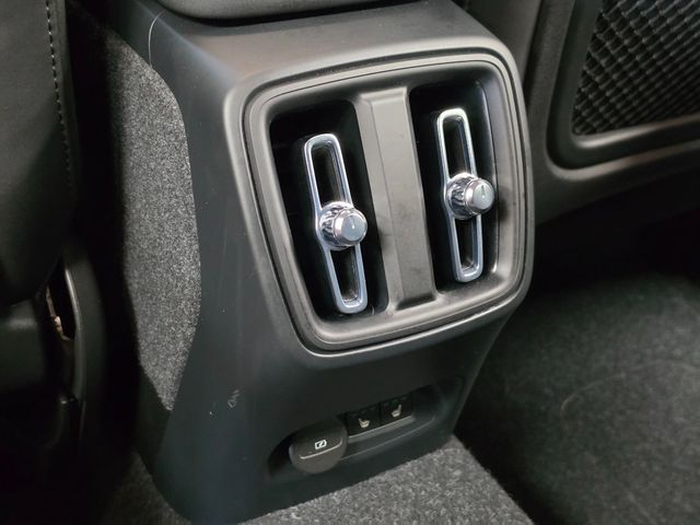 2023 Volvo C40 Recharge Pure Electric Twin eAWD Ultimate - 23062888 - 20