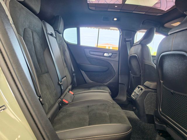 2023 Volvo C40 Recharge Pure Electric Twin eAWD Ultimate - 23062888 - 25