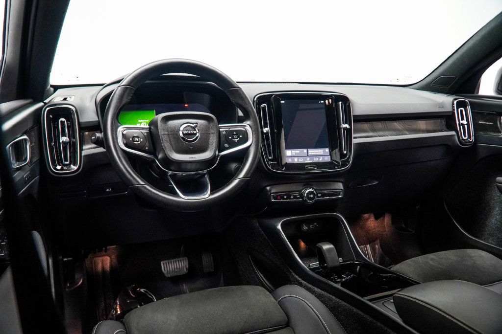 Volvo C40 photo 15
