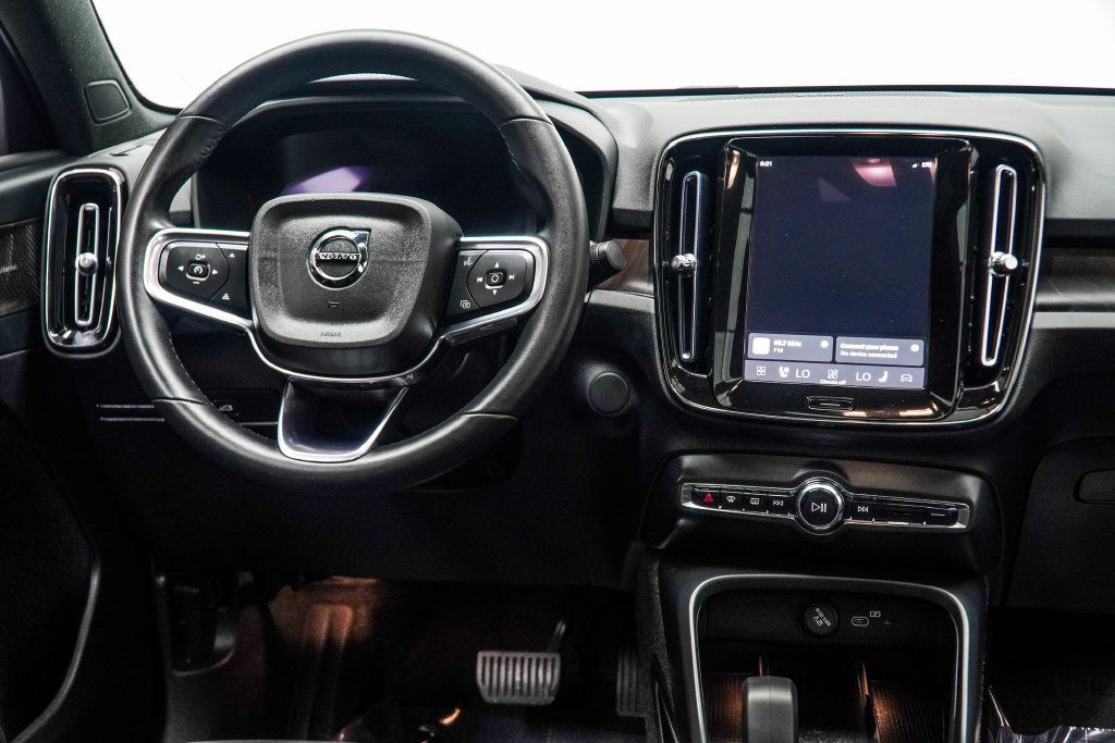 Volvo C40 photo 16