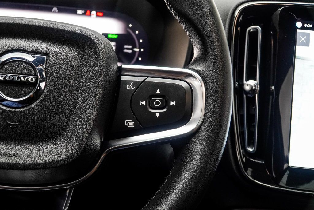 Volvo C40 photo 27